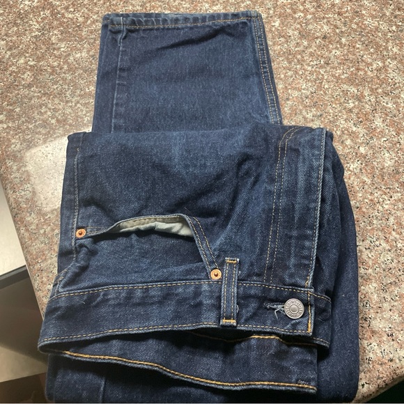 Levi’s 505 35x30 - Men’s - Picture 6 of 6